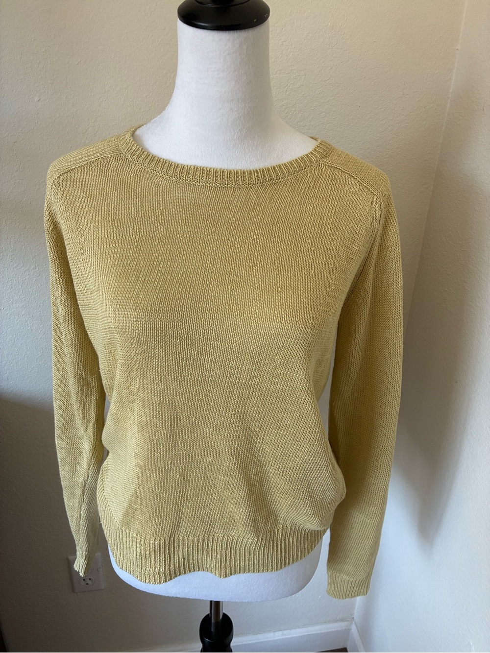 Mansted Light Yellow Crewneck Women’s Sweater 100% Linen